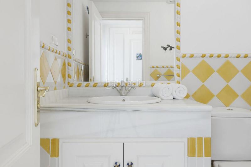 Foto 5857d88f-96cb-4c2c-b9f9-066d7a3ccb36. Chalet avec piscine dans La Quinta Benahavís