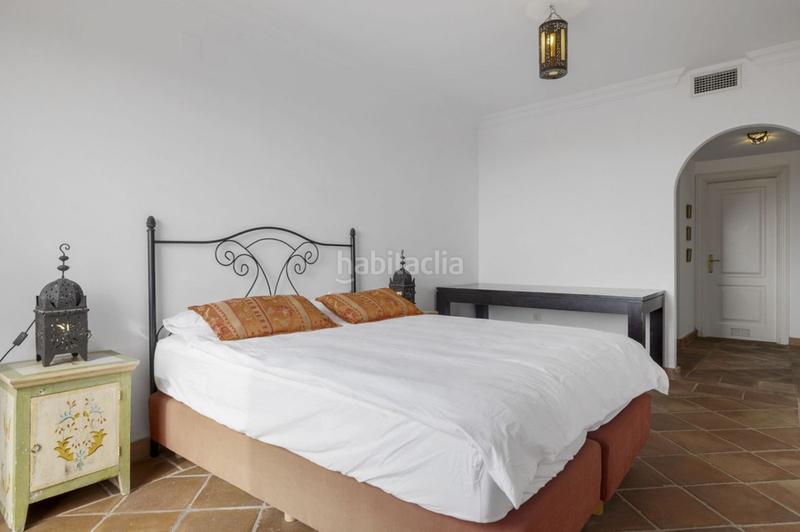 Foto bb61e2f7-c574-43a3-935e-b6e218cfea3e. Chalet avec piscine dans La Quinta Benahavís