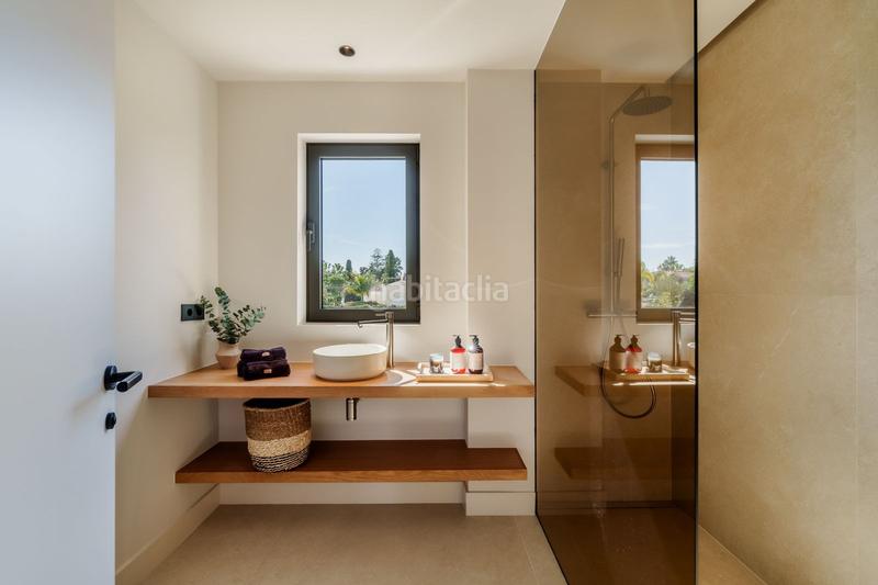 Foto 2f905b03-905c-490e-8f42-9a7535963a25. Chalet con parcheggio piscina in Nueva Alcántara Marbella