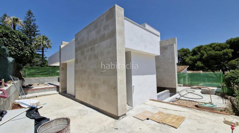 Foto 2e669e21-c645-446f-bdff-522b4bc1993d. Chalet en Nueva Andalucía centro Marbella