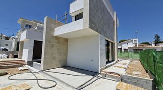 Chalet in Nueva Andalucía centro