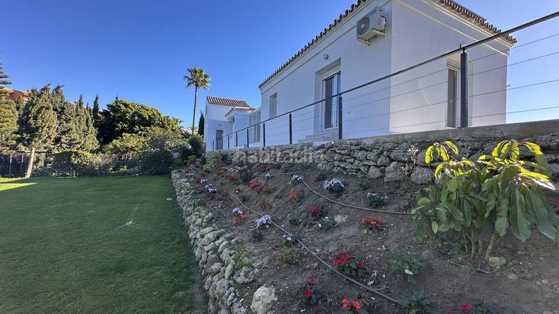 Foto 0f91cc5b-81ee-4d59-935a-ca1e8200b64c. Chalet en Alcorrín Manilva