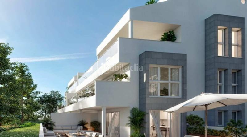 Foto fa82bb77-c3f8-4aa2-bd2b-ab93ac3b82b7. Apartamento en Zona Centro Comercial Torrequebrada Benalmádena