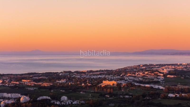 Foto 64eba6c8-2aea-4fe8-bb5b-765b4b914801. Chalet mit parking pool in La Quinta Benahavís