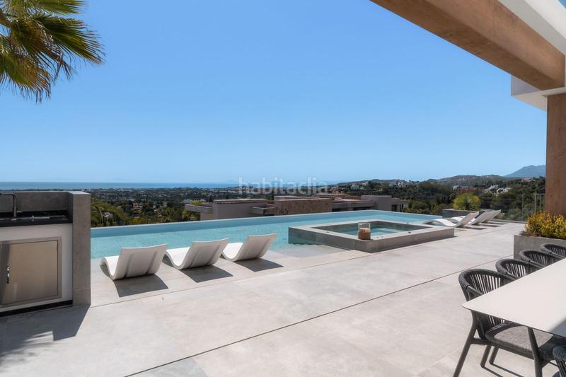 Foto 10c5ee0e-1ded-4688-8159-efe8f73257ee. Chalet with parking pool in La Quinta Benahavís