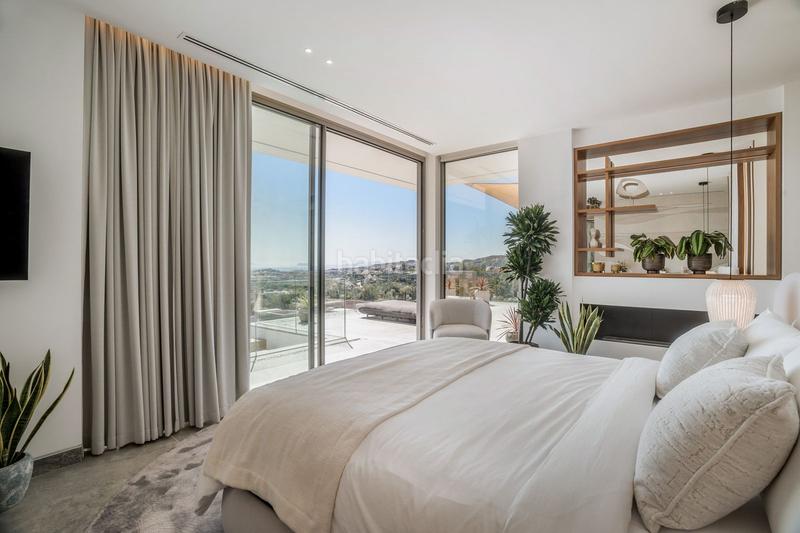 Foto a29ec884-d65d-4d99-b389-7f36190caf83. Chalet avec parking piscine dans La Quinta Benahavís