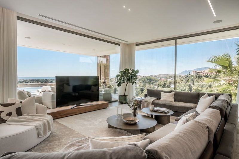 Foto 1a5a87db-3c82-45b2-b35f-f9e917130a81. Chalet en La Quinta Benahavís