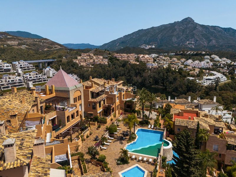 Foto 63c286d7-37e4-4bbb-9605-84e3e65364d7. Planta baja en Los Naranjos Marbella