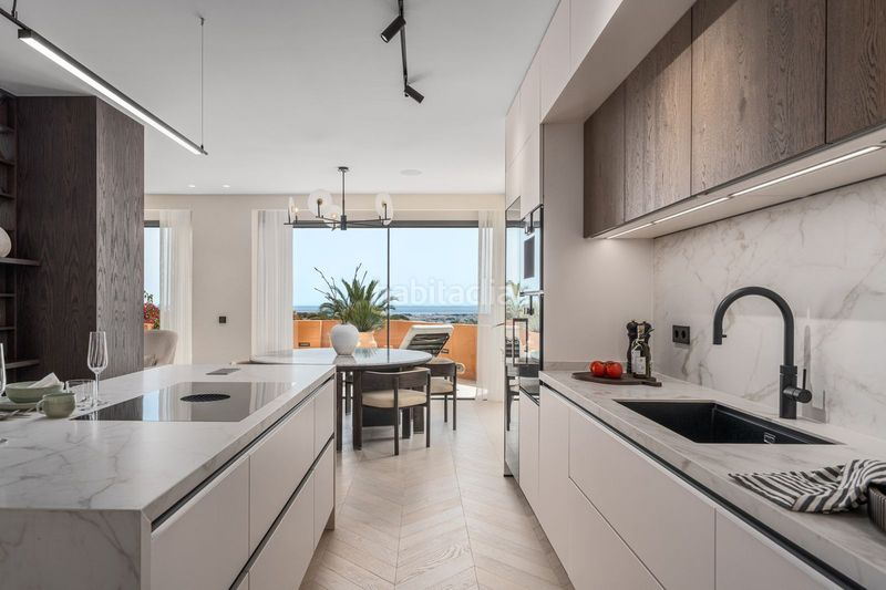 Foto df8653ba-e925-4ee8-8c7b-3f656b731ffe. Planta baja en Los Naranjos Marbella