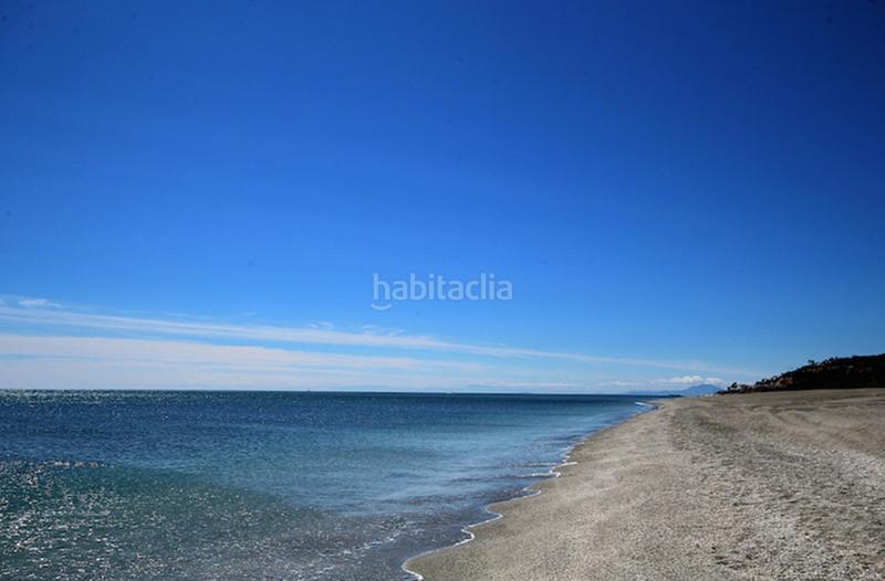 Foto 561e982f-5d4b-41bc-a0e3-d7f921a856e6. Planta baixa amb aparcament piscina a La Duquesa Manilva