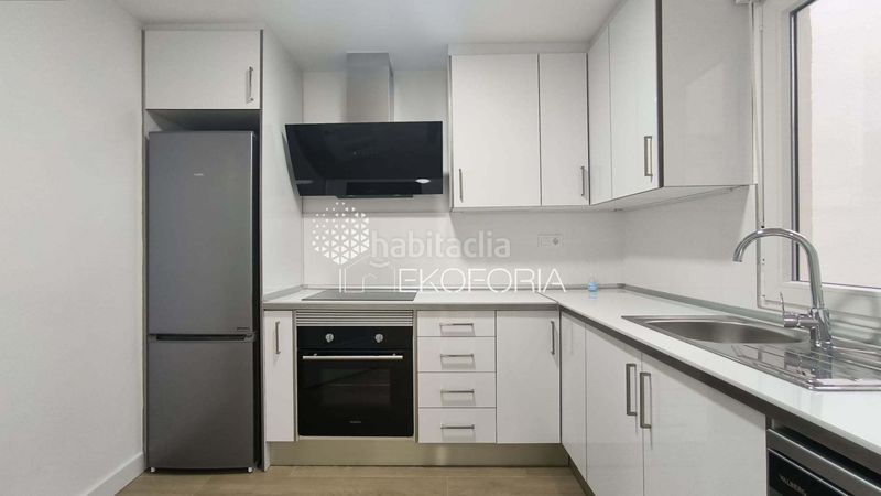 Foto 5103ffbb-0d73-4cd8-b2ab-302cdd5d0b11. Pis amb calefacció a El Alborgí Paterna