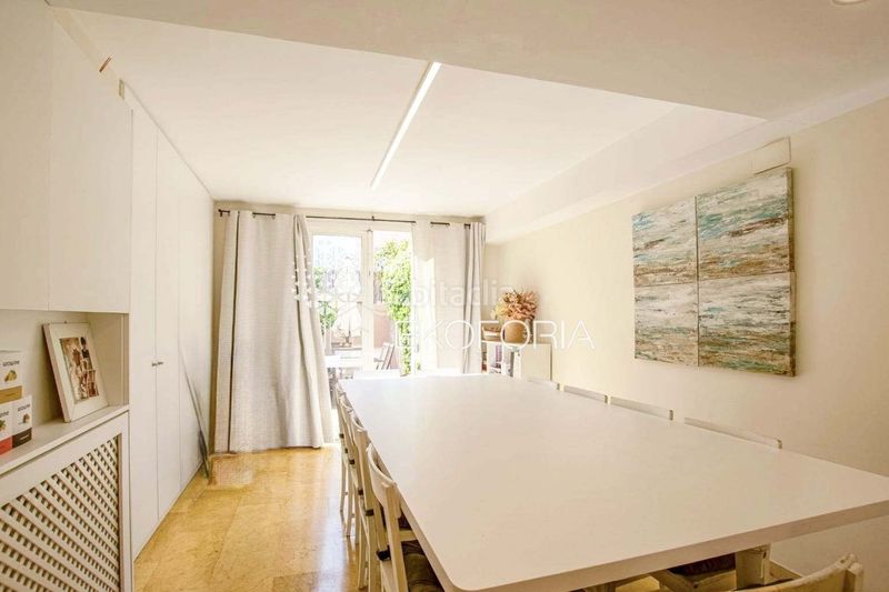 Foto 3e3765d5-17a6-4061-a45d-6aff4d6ce311. Casa adossada a Rocafort