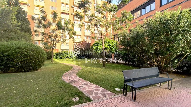 Foto b7627d2b-626f-4820-a6b8-531656748ea8. Pis amb calefacció a Barrio de Patraix Valencia