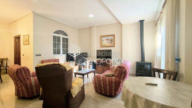 Foto 785a80fa-dd0f-4173-9326-5164fbe04491. Casa amb calefacció a Benifaraig Valencia