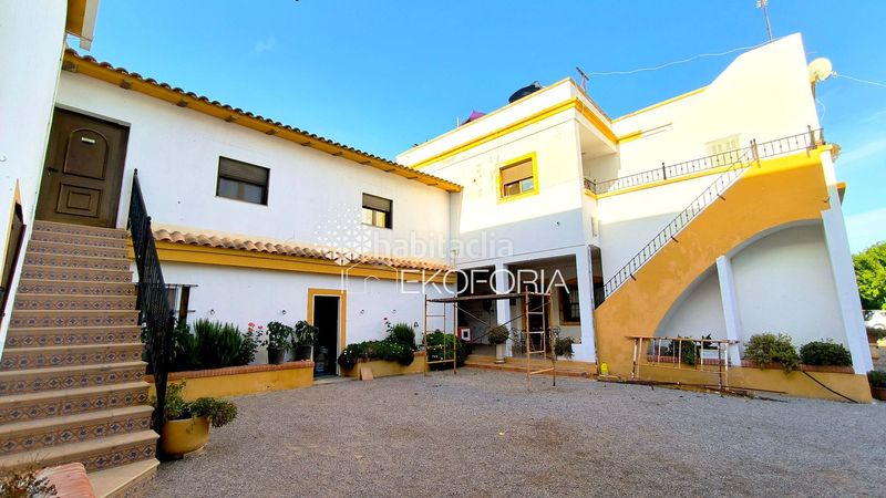 Foto acbd152c-c39a-4507-920c-62843e6b4f27. Casa amb calefacció a Riba - roja de Túria