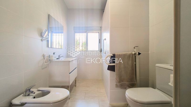 Foto 2c8b0ed8-ca9b-47b5-929d-317082f6057d. Casa amb piscina a Corralet-Bonanza-Tres Rutas Náquera