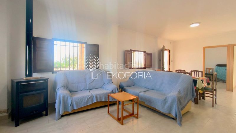 Foto e5af4536-8deb-4e9c-a08b-e5d3705a9b2e. Casa amb piscina a Corralet-Bonanza-Tres Rutas Náquera