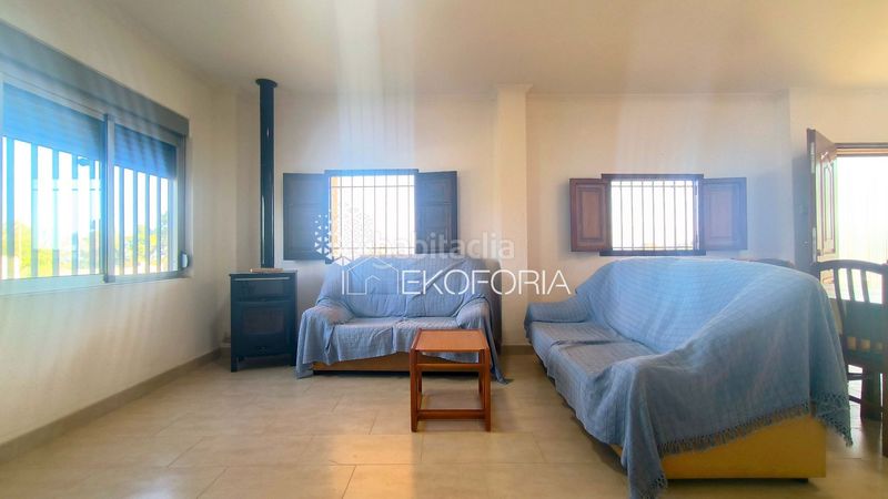 Foto f665fa20-7b45-4d4e-8dee-d7646dd2470c. Casa amb piscina a Corralet-Bonanza-Tres Rutas Náquera