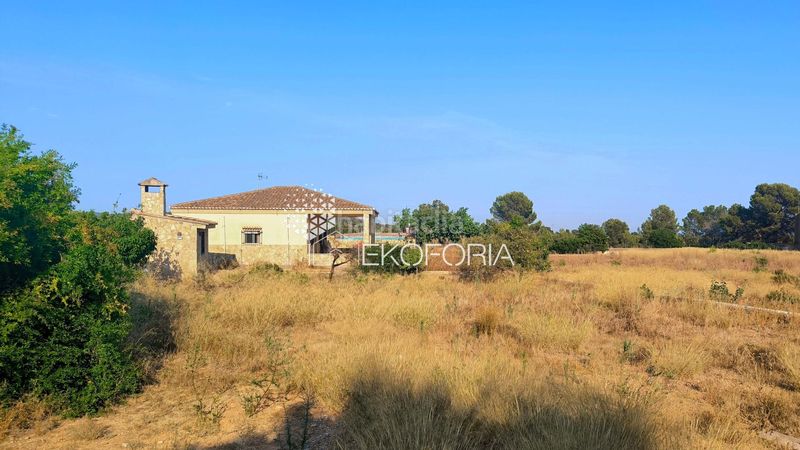 Foto fa1ed874-93d6-45b2-8b6e-45e908d3997f. Casa amb piscina a Corralet-Bonanza-Tres Rutas Náquera