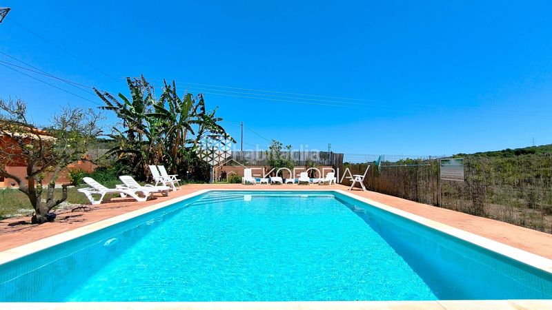 Foto f34340c8-df2b-4ea7-8841-e565e5c7502b. Casa amb calefacció piscina a Alfinach - Monasterios Puçol