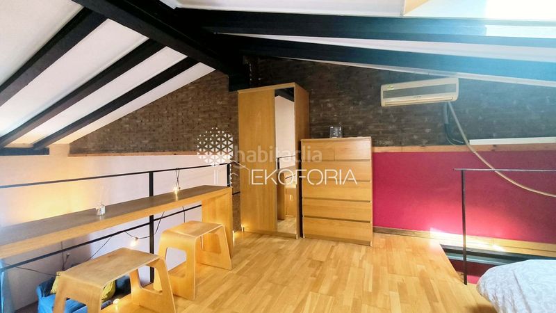 Foto 929221c2-d4e6-4c97-8de2-b61f221271da. Pis a Russafa Valencia