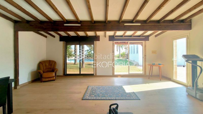 Foto 48c3c8b2-b151-4f3a-bf2e-2cd938df662e. Maison avec chauffage piscine dans La Conarda-Montesano Bétera