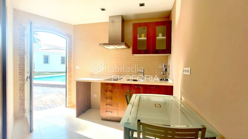 Foto aad0ea50-0782-4e00-853f-c9ce6020185c. Maison avec chauffage piscine dans La Conarda-Montesano Bétera