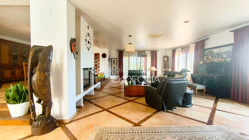Foto ae7d9ba7-db80-4806-9ef6-a3afdda8ab41. Maison avec chauffage piscine dans La Conarda-Montesano Bétera