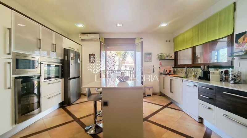 Foto b150d8d2-52ac-430e-be17-5fa89bfd066b. Maison avec chauffage piscine dans La Conarda-Montesano Bétera