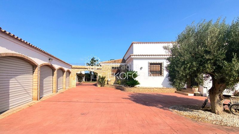 Foto ca58c320-757a-454b-bd24-43a2028c2833. Maison avec chauffage piscine dans La Conarda-Montesano Bétera
