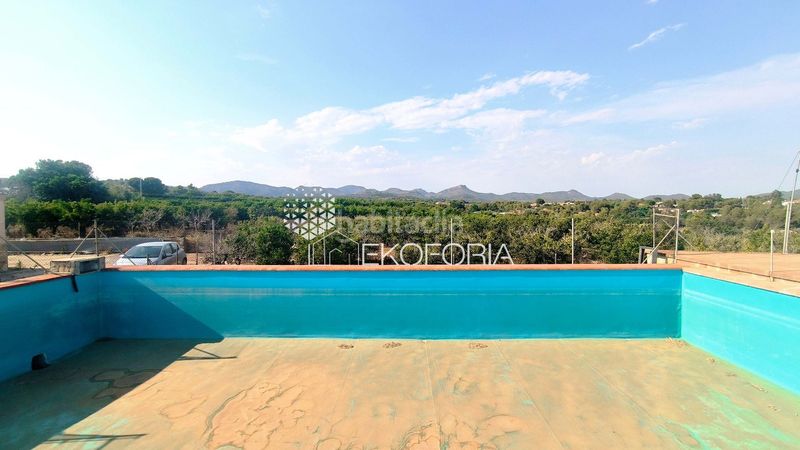 Foto b97349dc-7211-48ee-930a-1bf55ab05075. Casa amb piscina a Corralet-Bonanza-Tres Rutas Náquera