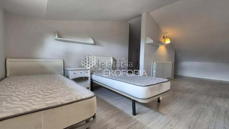 Foto 01f7ab28-9cd7-49ac-9d4c-352ba03d79ae. Casa con riscaldamento in Cumbres de Calicanto Torrent