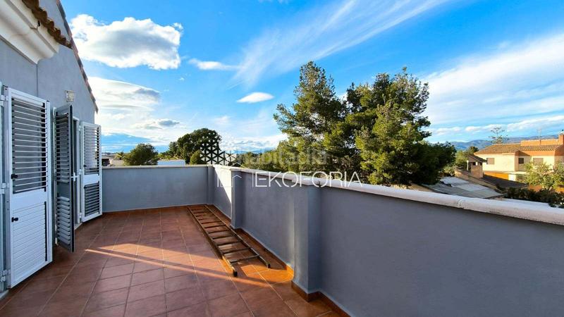 Foto 1f391aac-f21e-4624-bd5f-a82b438428e3. Casa con riscaldamento piscina in La Conarda-Montesano Bétera