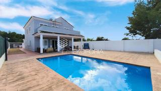 Maison à La Conarda-Montesano. Luminosa villa a 3 minutos de bétera