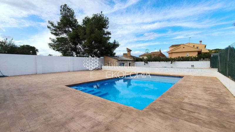 Foto ca4895c4-c189-49b2-bd5f-3f4464839360. Casa con riscaldamento piscina in La Conarda-Montesano Bétera