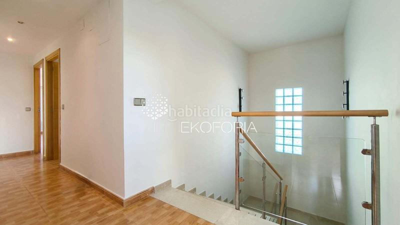 Foto d3d20746-64b4-4092-962d-09fd5f5fb5e3. Casa con riscaldamento piscina in La Conarda-Montesano Bétera