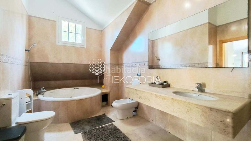 Foto 3c9fb602-9c14-4d0b-9653-e115765883a5. Casa amb calefacció piscina a Pla dels Aljubs Pobla de Vallbona (la)