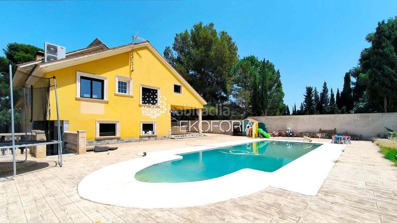 Foto 7e13fc0e-ffb6-4c34-b34b-f6e1b717e60f. Casa amb calefacció piscina a Pla dels Aljubs Pobla de Vallbona (la)