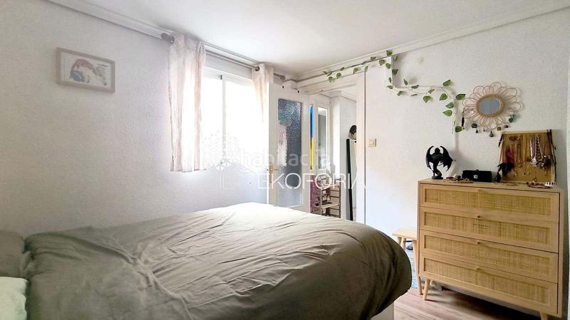 Foto e8e38d7e-7674-46d0-abe5-18f6f96f8e6d. Flat in Aiora Valencia