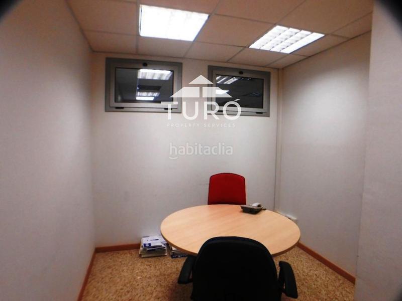 Foto c02e848c-2640-4b23-b675-6358d50640fc. Business premise in La Bordeta Barcelona