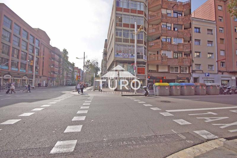 Foto 407f777c-ded1-4dfb-adfb-5c8d11b740ae. Alquiler oficina fabra i puig arnal doms en Vilapicina - Torre Llobeta Barcelona