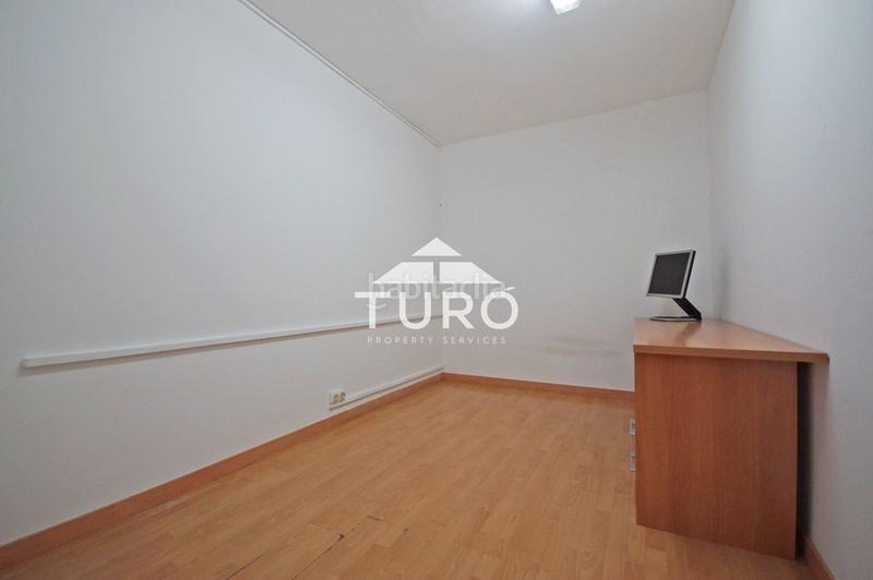 Foto 7a136fef-cae1-4c14-8c3b-d7b0d9765fa1. Alquiler oficina fabra i puig arnal doms en Vilapicina - Torre Llobeta Barcelona