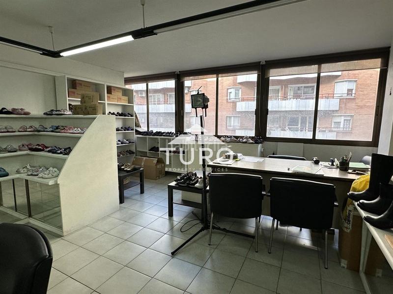 Foto 9371d9dc-d988-4400-a0d3-d16968dbfa4a. Ufficio in La Nova Esquerra de l´Eixample Barcelona