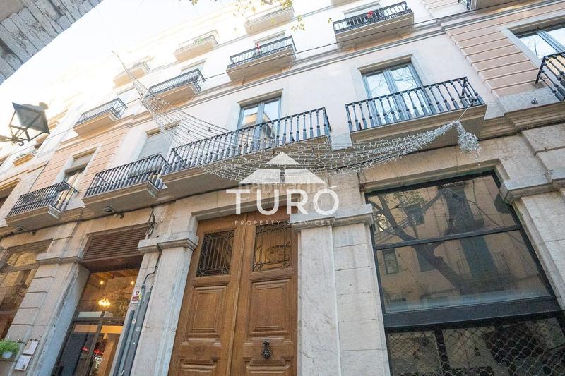 Foto 879550d5-ab47-487e-81b3-582d8c233627. Ático lujoso ático en barri vell en Centre-Barri Vell Girona