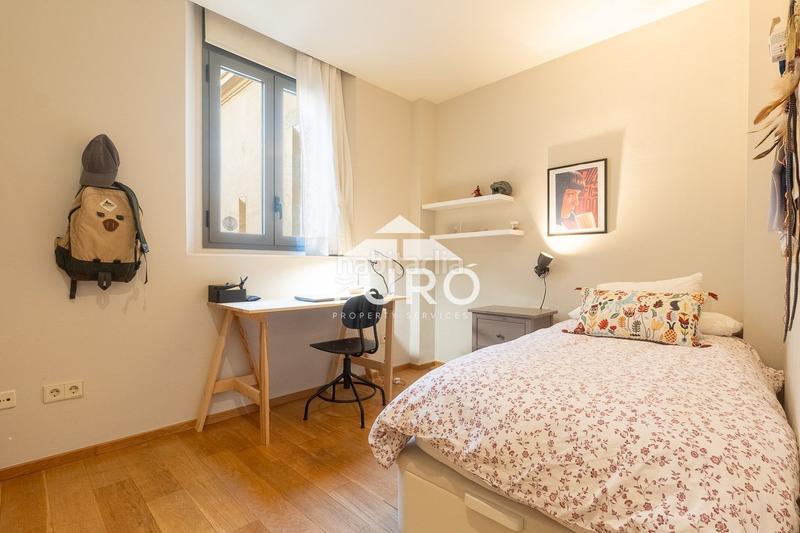 Foto 91e91c62-d03d-4116-a6cd-f4b9243f9268. Ático lujoso ático en barri vell en Centre-Barri Vell Girona