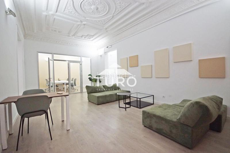 Foto 08bea7a3-77d4-4819-b567-7cf2468ebe55. Location bureau avec chauffage dans Dreta de l´Eixample Barcelona
