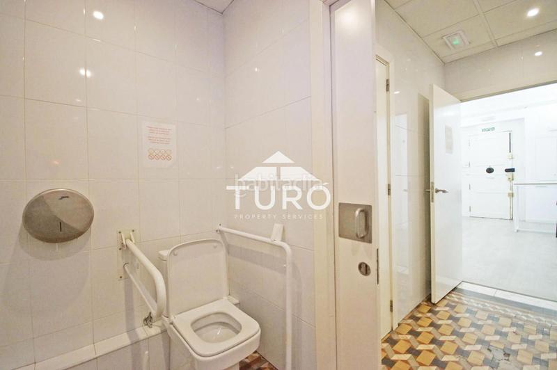 Foto 868592fb-d560-4fae-8665-a213885faea9. Location bureau avec chauffage dans Dreta de l´Eixample Barcelona