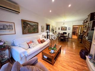 Appartamento  Calle provença. Increíble piso de 122 m2 de cuatro dormitorios con balcón en el