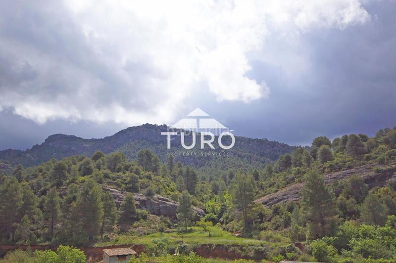 Foto e50132b0-63cb-466d-80b9-cac1aa5f134e. Haus mit heizung in Beceite