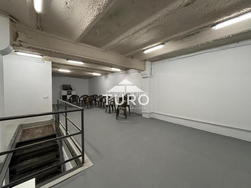 Foto cddbc1fc-9dd2-4b43-bd7c-f1a987ff0b8f. Geschäftsraum in L´Antiga Esquerra de l´Eixample Barcelona